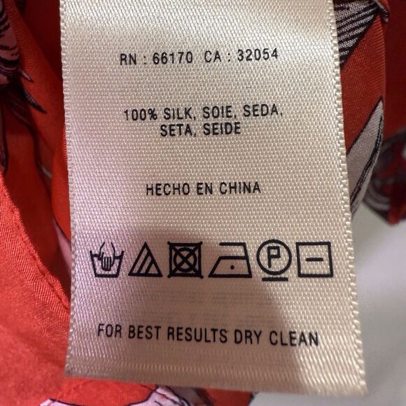 Leifsdottir Women Long Sleeve 100% Silk Blouse Sz 6‎ Floral Red Black White - Picture 11 of 16